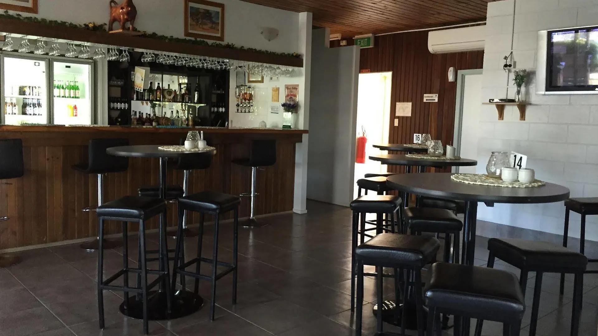 Kings Motor Inn & Steakhouse Roma